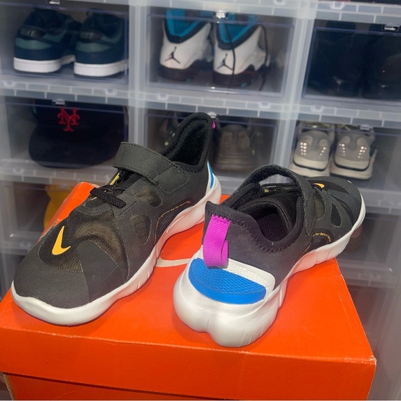 Nike Kid's Free RN 5.0 Running Shoes Black/Orange/Blue - Picture 3 of 5